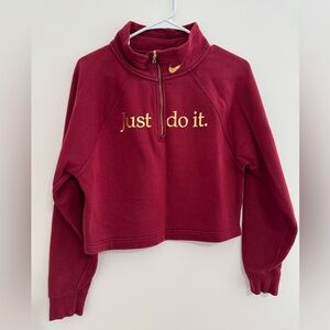 Nike Women's Maroon and Gold Sweatshirt